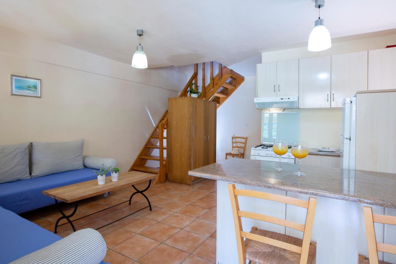 Odyssey Hotel Áyios Nikítas Kültér fotó